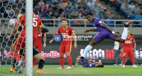 بالفيديو .. إيفونا "البديل" يسجل ويواصل التألق في الصين